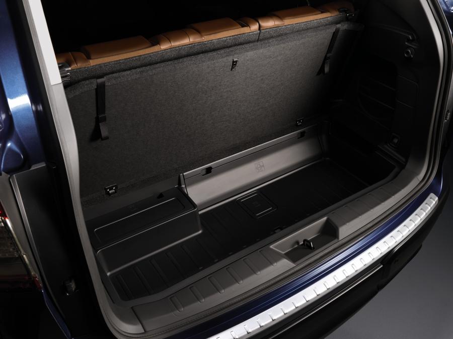 Багажник Subaru Ascent Touring 2018 года  (фото 11 из 19)